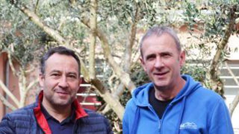 Cédric Carpène, président de Val de Gascogne (à g.), et Bruno Estanguet, conseiller agroenvironnement de la coop. © F. Jacquemoud